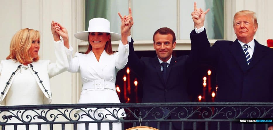 France President Emmanuel Macron raised the demon sign to USA at the White House
